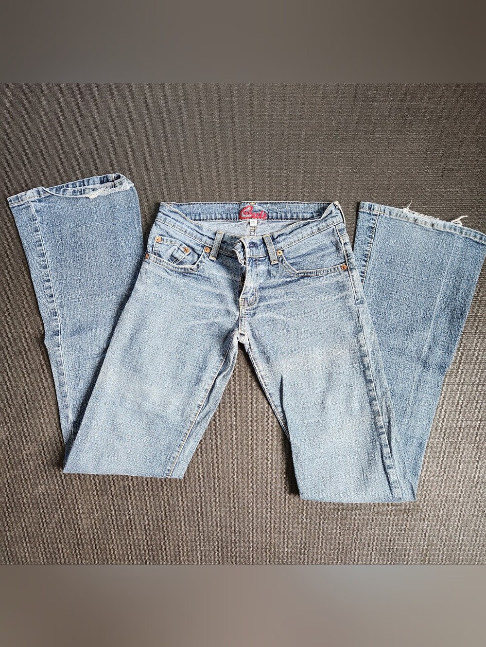 BLUE CULT Vintage Y2K Distressed Low-Rise Flare Leg Jeans, Size 25